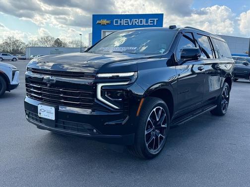 2025 Chevrolet Suburban RST