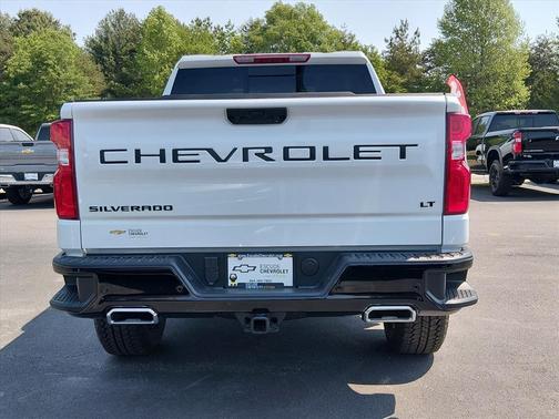 Summit White 2026 Chevrolet Silverado 1500 LT Trail Boss