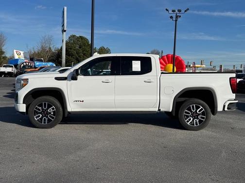 2022 GMC Sierra 1500 AT4