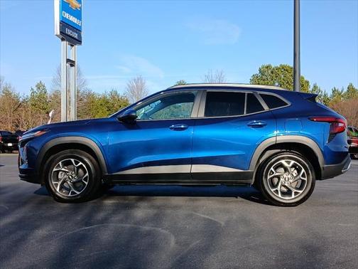 2024 Chevrolet Trax LT