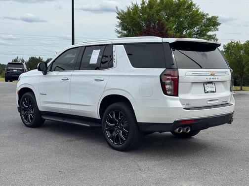 Iridescent Pearl Tricoat 2023 Chevrolet Tahoe Premier