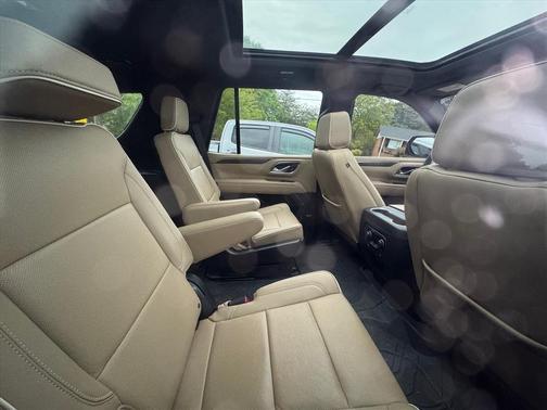 Iridescent Pearl Tricoat 2023 Chevrolet Tahoe Premier