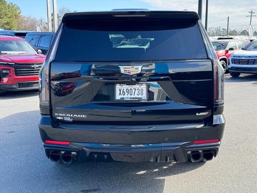 2025 Cadillac Escalade V-Series