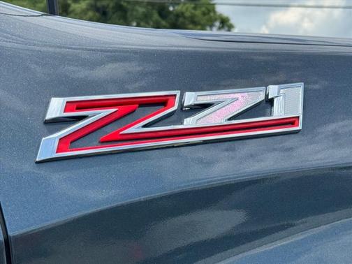 Shadow Gray Metallic 2021 Chevrolet Silverado 1500 Custom Trail Boss
