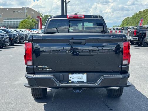 2025 Chevrolet Colorado WT