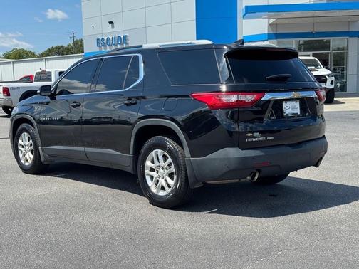 2018 Chevrolet Traverse LT Cloth