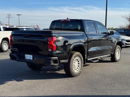 2025 Chevrolet Colorado WT