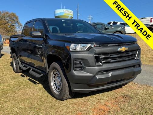 2025 Chevrolet Colorado WT