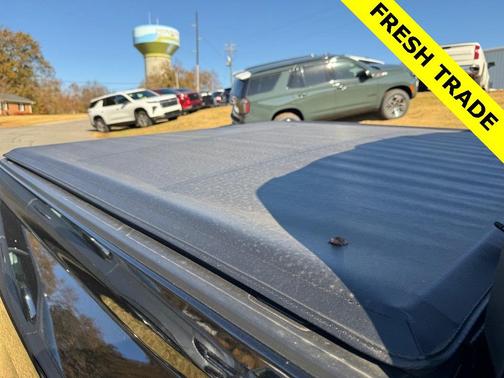 2025 Chevrolet Colorado WT