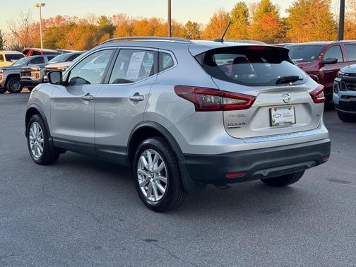 2021 Nissan Rogue Sport SV