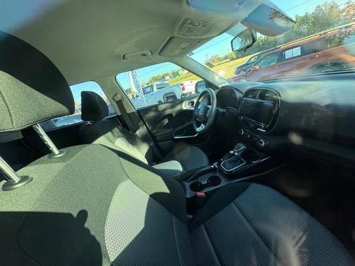 2023 Kia Soul S