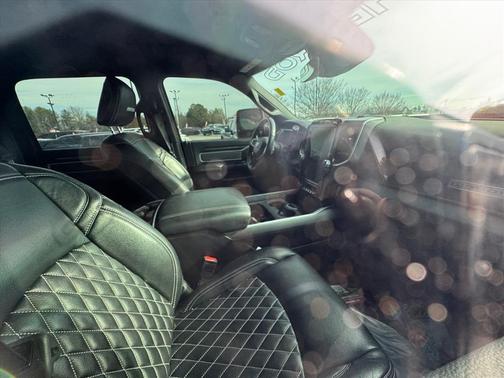 2023 RAM 2500 Big Horn Crew Cab 4x4 6'4' Box