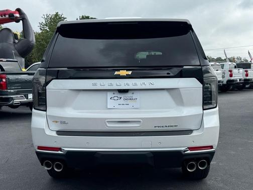 2025 Chevrolet Suburban Premier
