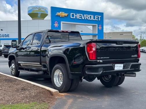 2025 Chevrolet Silverado 3500 High Country