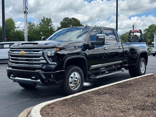2025 Chevrolet Silverado 3500 High Country