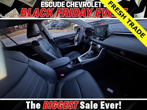 2022 Toyota RAV4 XLE Premium