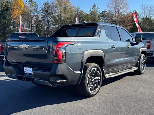 2026 Chevrolet Silverado EV LT