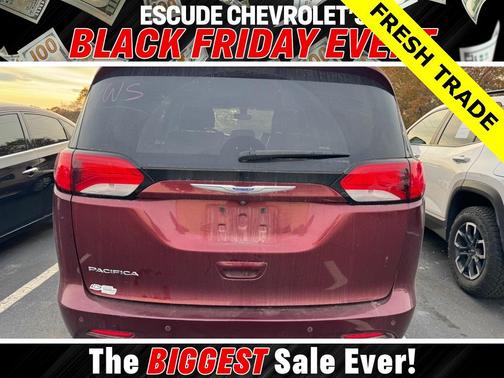 2018 Chrysler Pacifica Touring-L