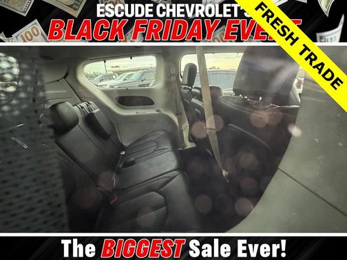 2018 Chrysler Pacifica Touring-L