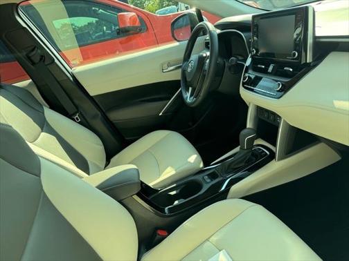 2022 Toyota Corolla Cross XLE