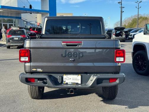 2024 Jeep Gladiator Sport S