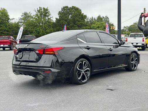 2024 Nissan Altima SR FWD
