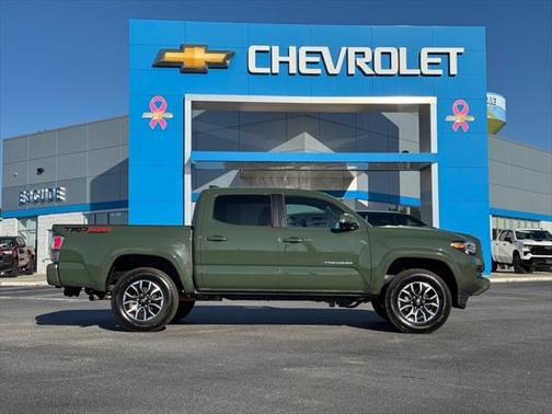 2022 Toyota Tacoma TRD Sport