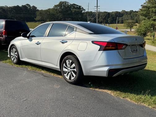 2020 Nissan Altima S FWD