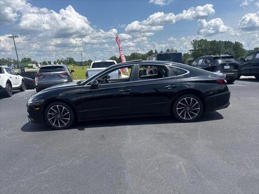 2022 Hyundai SONATA Limited