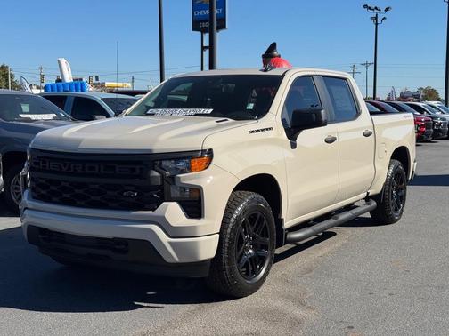 2026 Chevrolet Silverado 1500 Custom