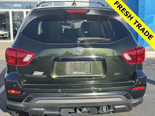 2019 Nissan Pathfinder SV