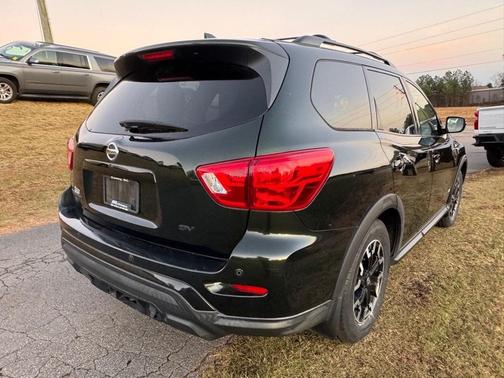 2019 Nissan Pathfinder SV