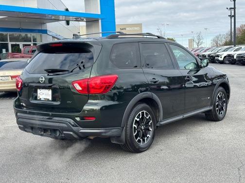 2019 Nissan Pathfinder SV