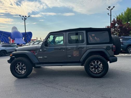 Granite Crystal Metallic Clearcoat 2018 Jeep Wrangler Unlimited Sport