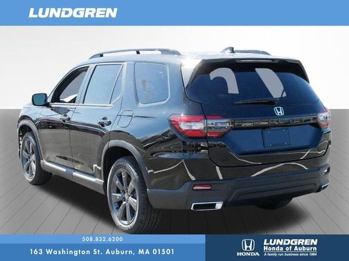 2025 Honda Pilot Sport