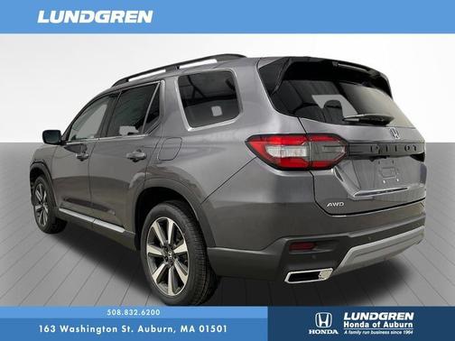 2025 Honda Pilot Touring