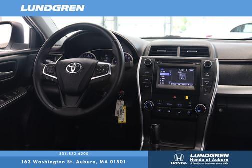 2017 Toyota Camry SE