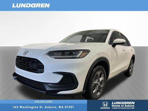 Platinum White 2026 Honda HR-V LX SUV