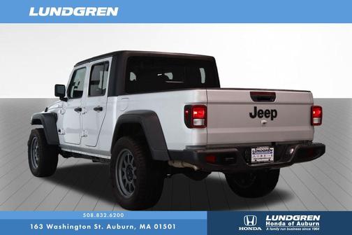 2023 Jeep Gladiator Sport