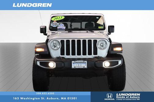 2023 Jeep Gladiator Sport