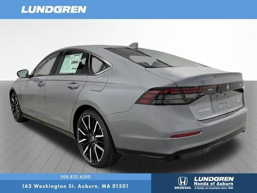 2025 Honda Accord Hybrid Touring