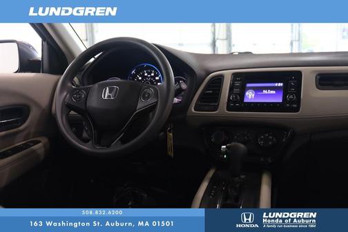 Deep Ocean Pearl 2017 Honda HR-V LX