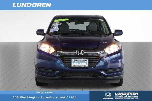 Deep Ocean Pearl 2017 Honda HR-V LX