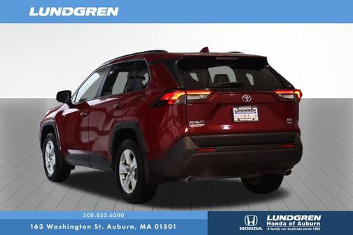 Pearl 2019 Toyota RAV4 XLE