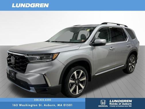 2025 Honda Pilot Touring