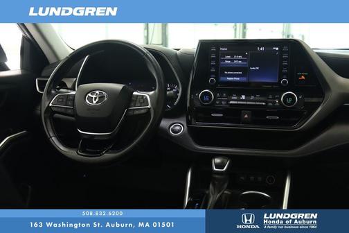 2021 Toyota Highlander XLE