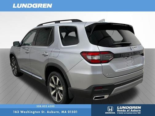 2025 Honda Pilot Touring