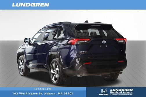 2024 Toyota RAV4 Prime SE