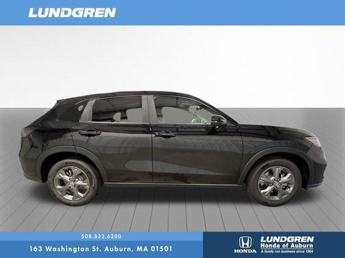 Crystal Black 2027 Honda HR-V LX