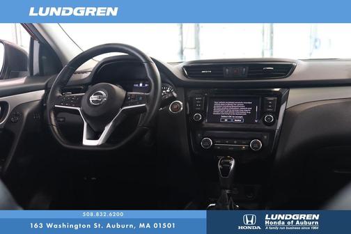 Scarlet Ember 2020 Nissan Rogue Sport SL